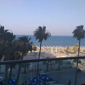 Апартаменты Horizon Luxury At Finikoudes Beach 303, Ларнака