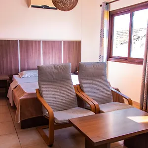 Lakis Court Larnaka